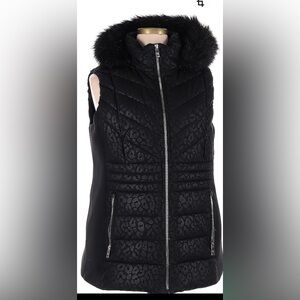 NWOT Michael Kors Black Patterned Vest with Faux Fur Trim. Never worn. Size 2X